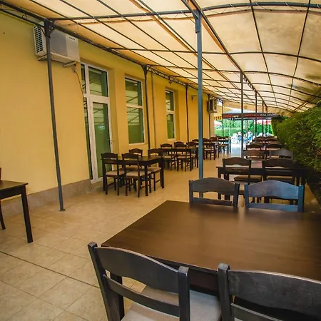 Magnolia Garden 公寓式酒店 阳光海滩