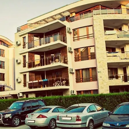 公寓式酒店 Magnolia Garden 3*