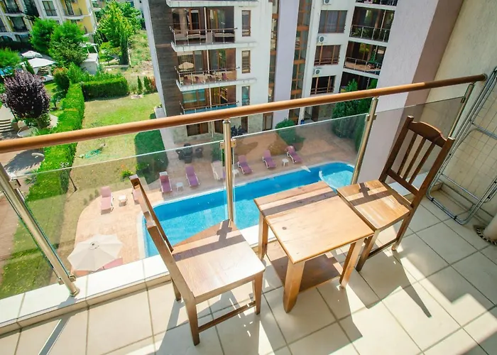 Magnolia Garden Aparthotel Sluneční pobřeží