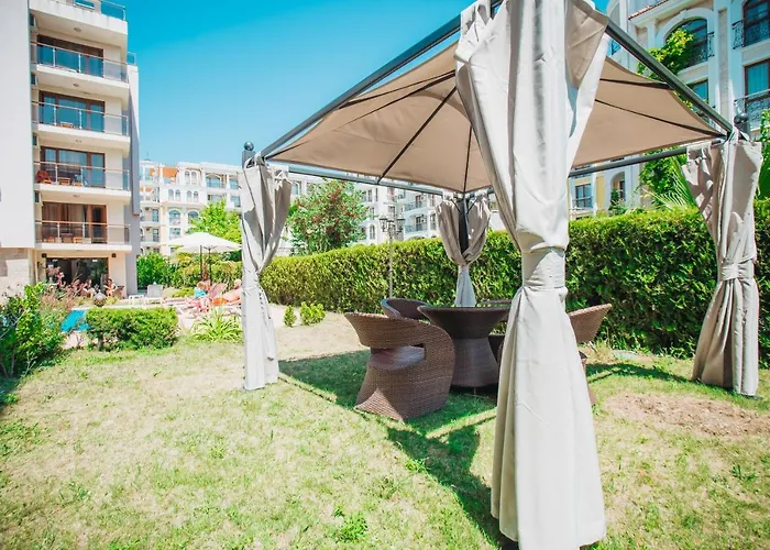 Magnolia Garden