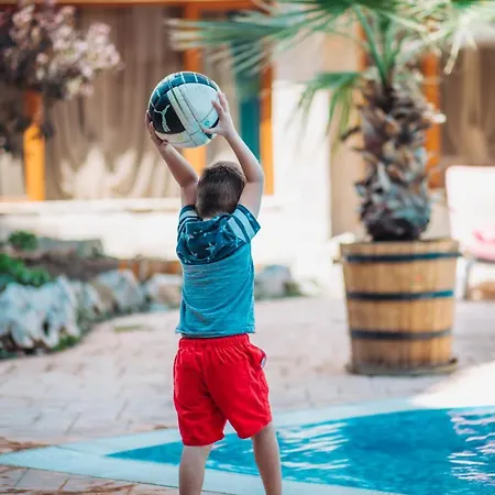 Magnolia Garden Apart-hotel Sunny Beach