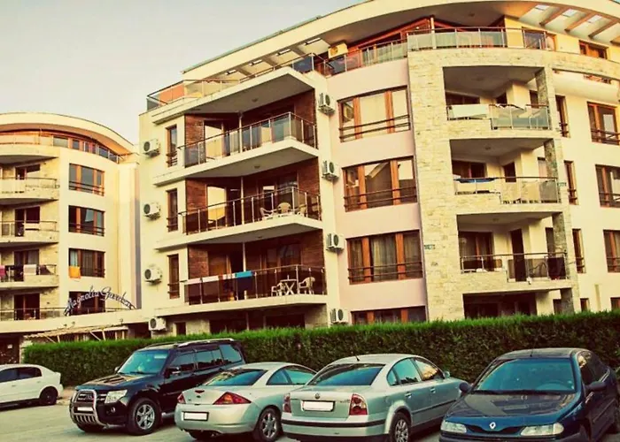 Апарт-отель Magnolia Garden 3*